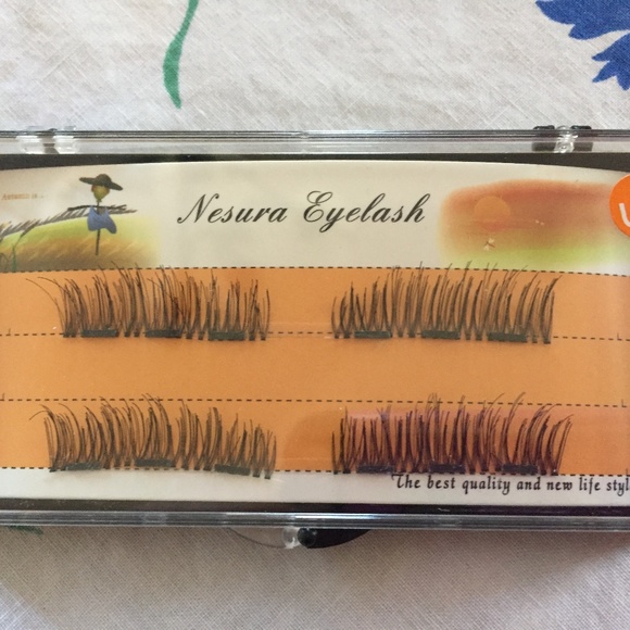 Other - Triple Magnet Eyelashes ~ Needs No Glue & Tweezers